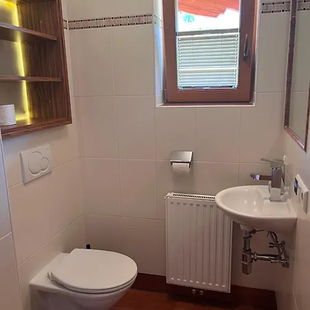 Alpenperle Apartman *